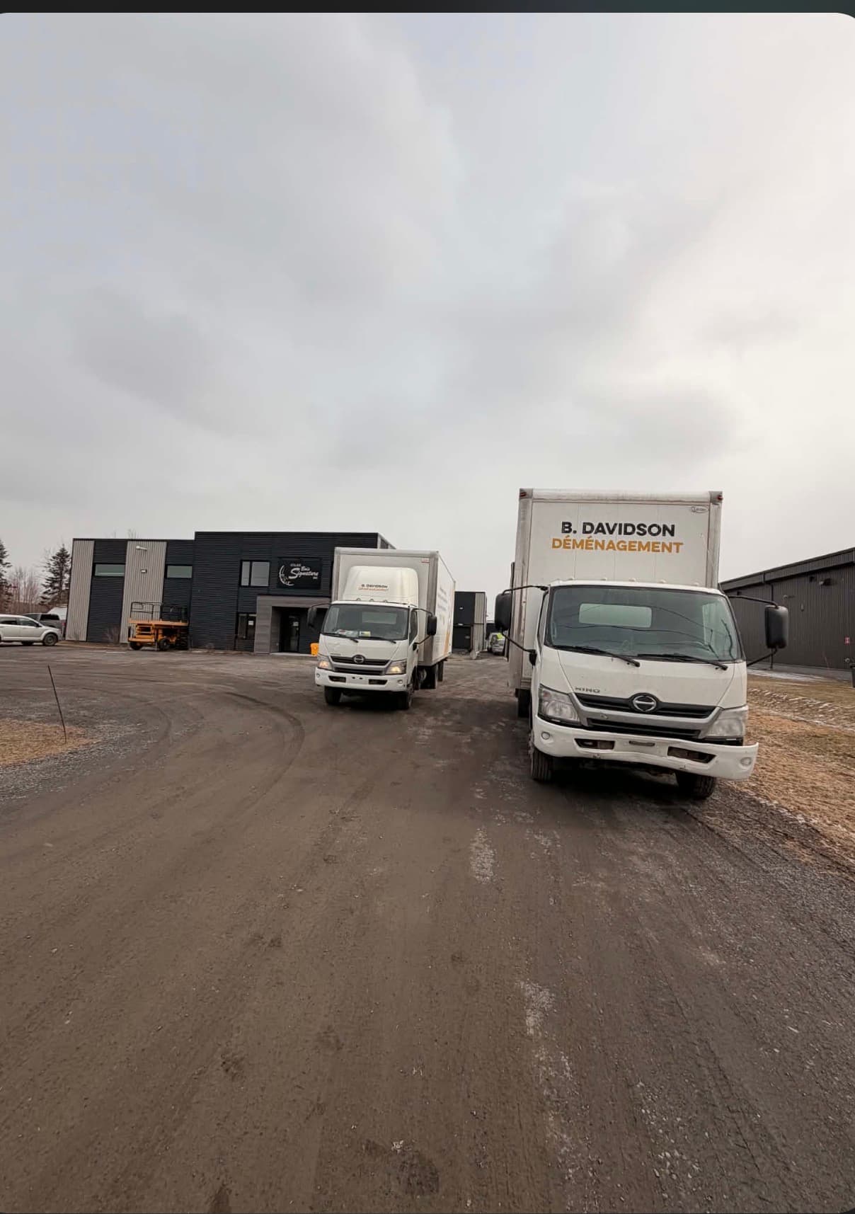 Commercial moving