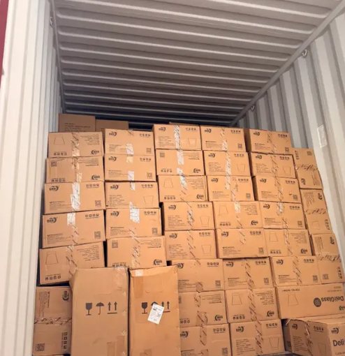 Truck loaded with boxes for a long-distance move